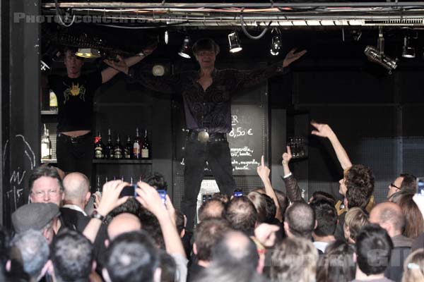 THE FLESHTONES - 2011-04-28 - PARIS - La Fleche d'Or - 